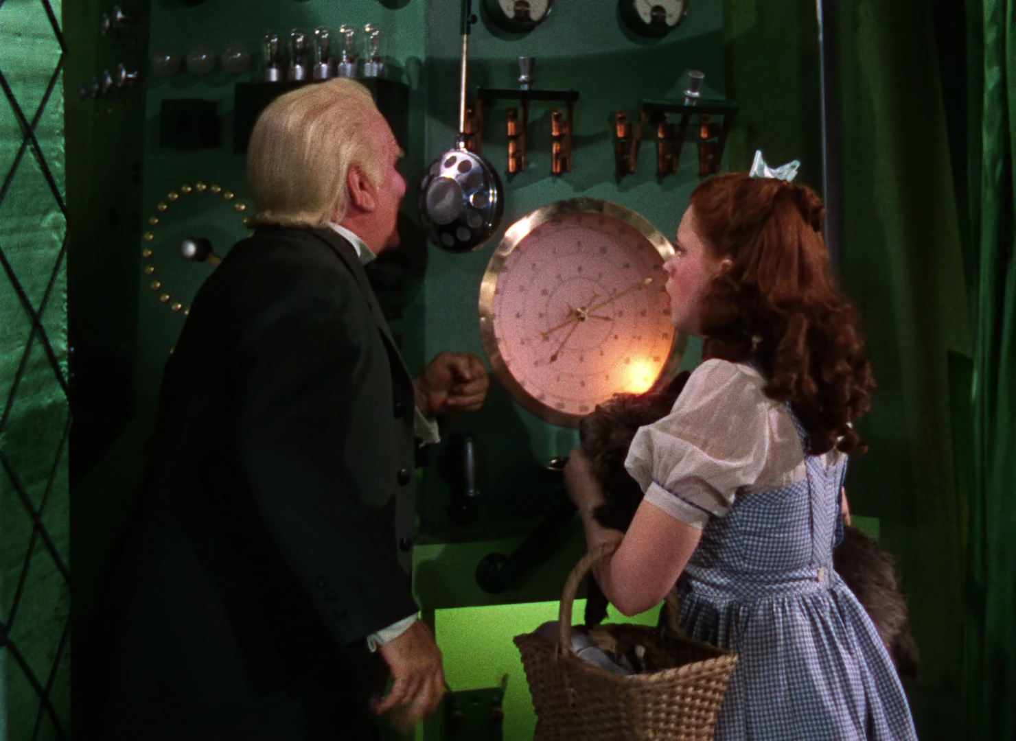 Oz the man behind the curtain